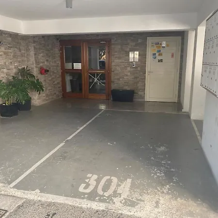 דירה Gorgeous 1 Bedroom Close To Town Centre לימסול